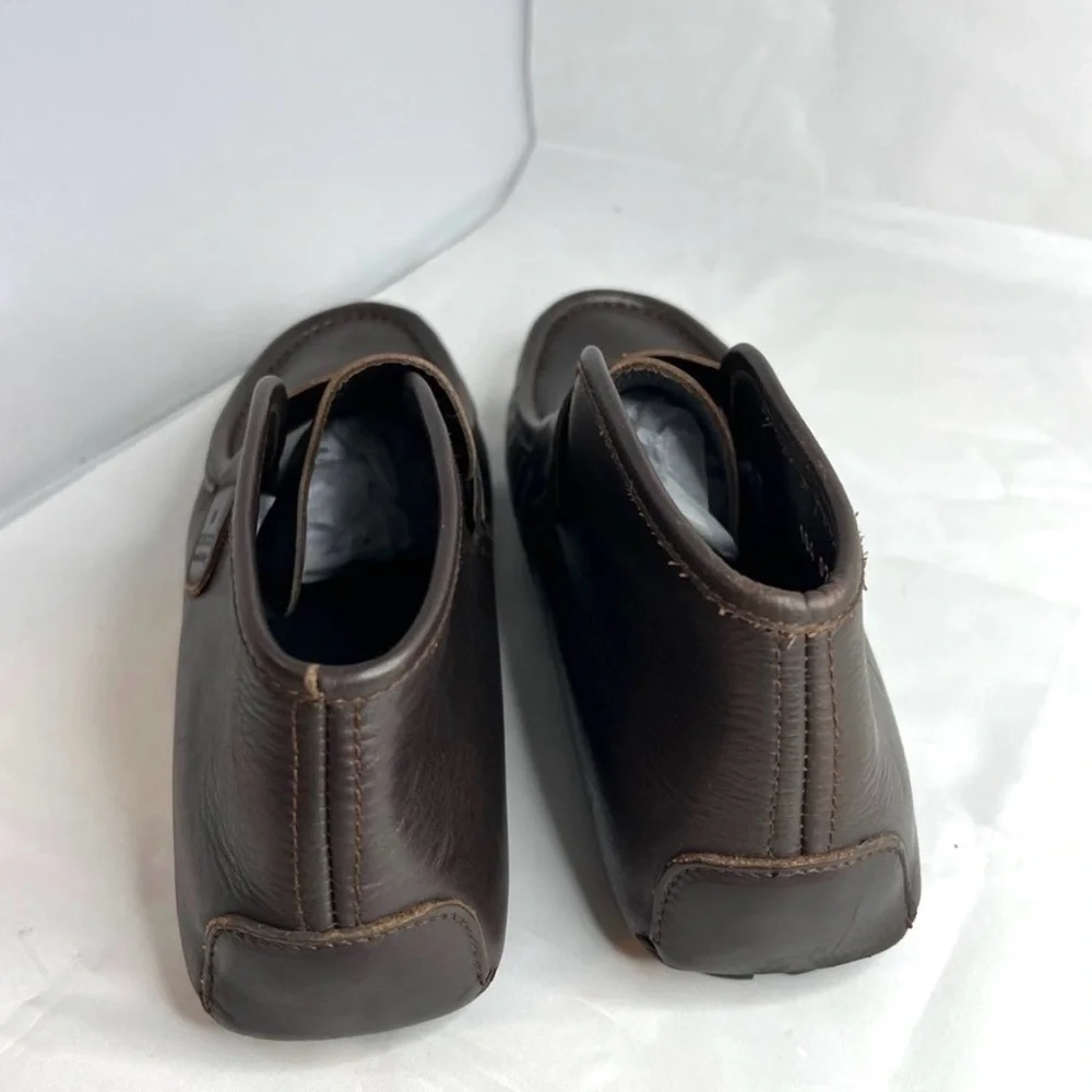 Gucci Italian Leather Loafers with Artisan Whipstitch Detail - Size 37.5 / 7.5 - Picture 7 of 11